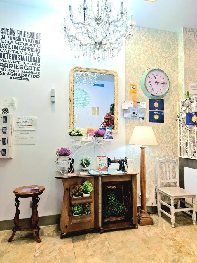 Hostal Boutique Luna De Gavin Кульера Экстерьер фото