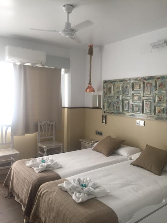 Hostal Boutique Luna De Gavin Кульера Экстерьер фото
