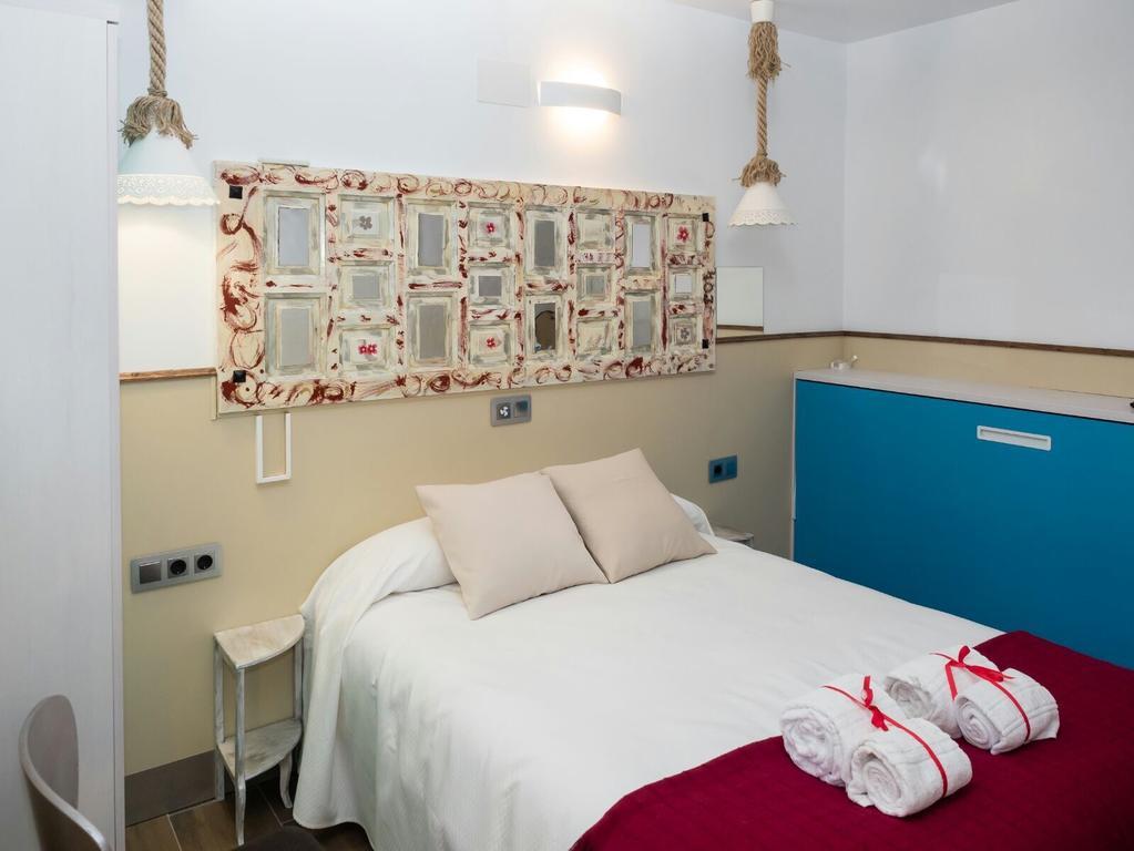 Hostal Boutique Luna De Gavin Кульера Экстерьер фото